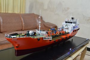 Miniatur Kapal Tanker Harima