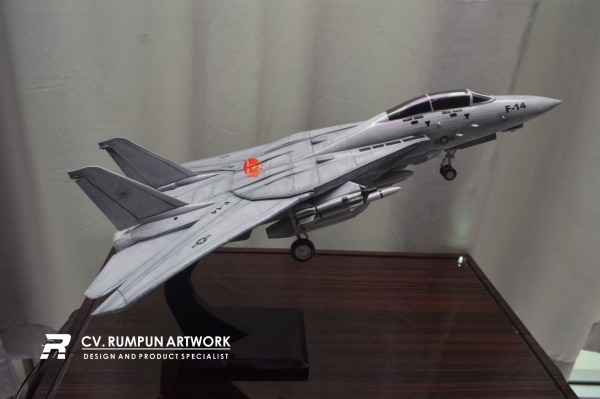 Miniatur Pesawat tempu F-14 Tomcat