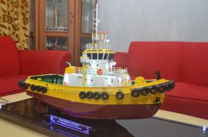 Miniatur Kapal Tugboat Servewell Steady