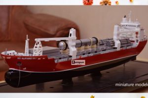 Miniatur Kapal Tanker MV Alifiansyah