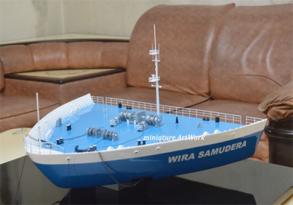 Forcastle Model Kapal Tanker