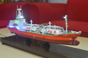 Miniatur Kapal Tanker Libelja