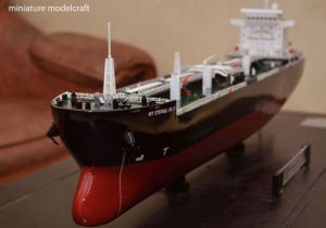 Miniatur Kapal Tanker Eternal Oil II