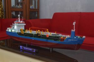 Miniatur Kapal Tanker King Arthur 8