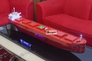 Miniatur Kapal Tanker Bulk Carrier Zaleha Fitrat